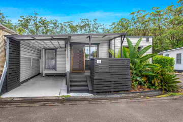 13 Callistemon Ave