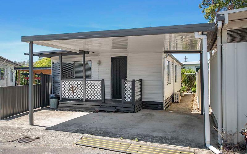 d58d47bc3d8cb1ade4ec1391fb63afa3f0769f2b (1)